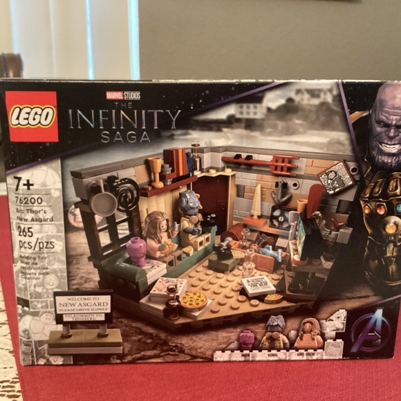 Lego Bro Thor’s New Asgard 265 pcs NEW IN BOX Lego set 76200 The Infinity Saga - Picture 1 of 4